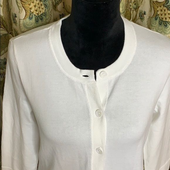 EDDIE BAUER 3 quarter sleeve button cardigan - Picture 2 of 3